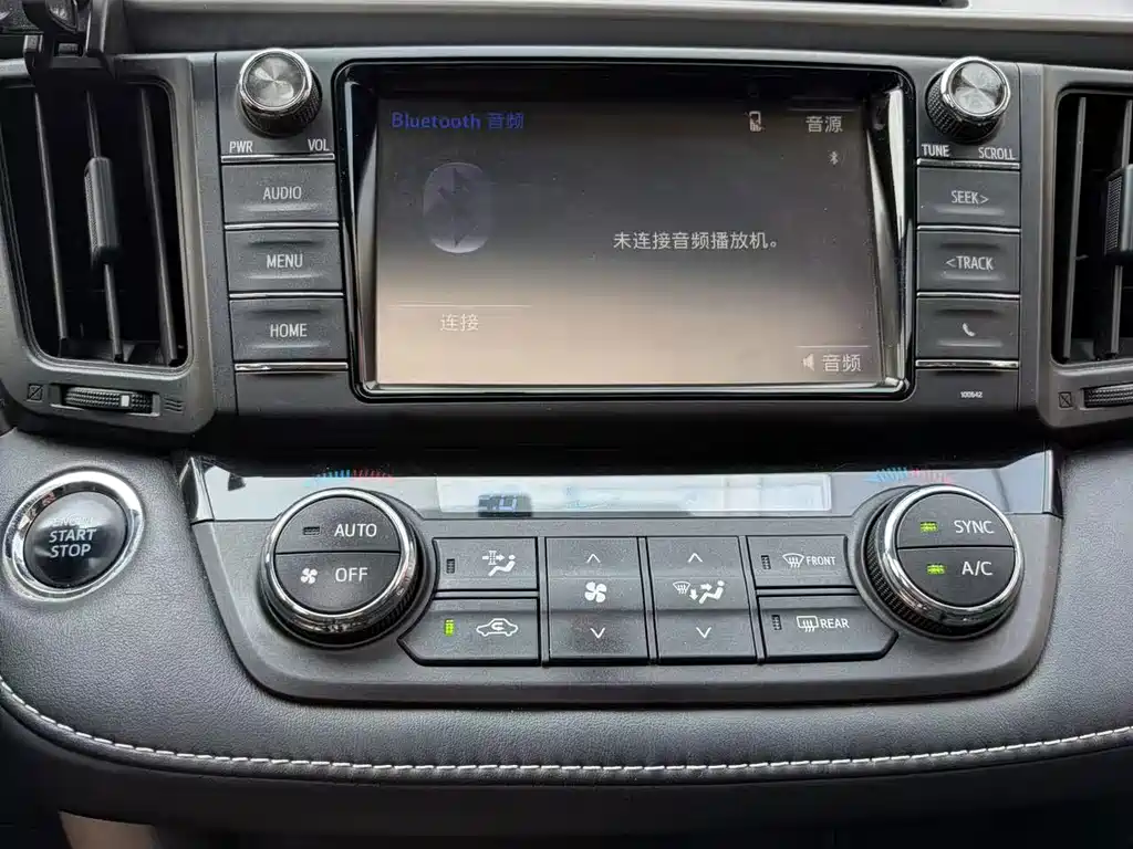 Toyota RAV4 — миниатюра 14
