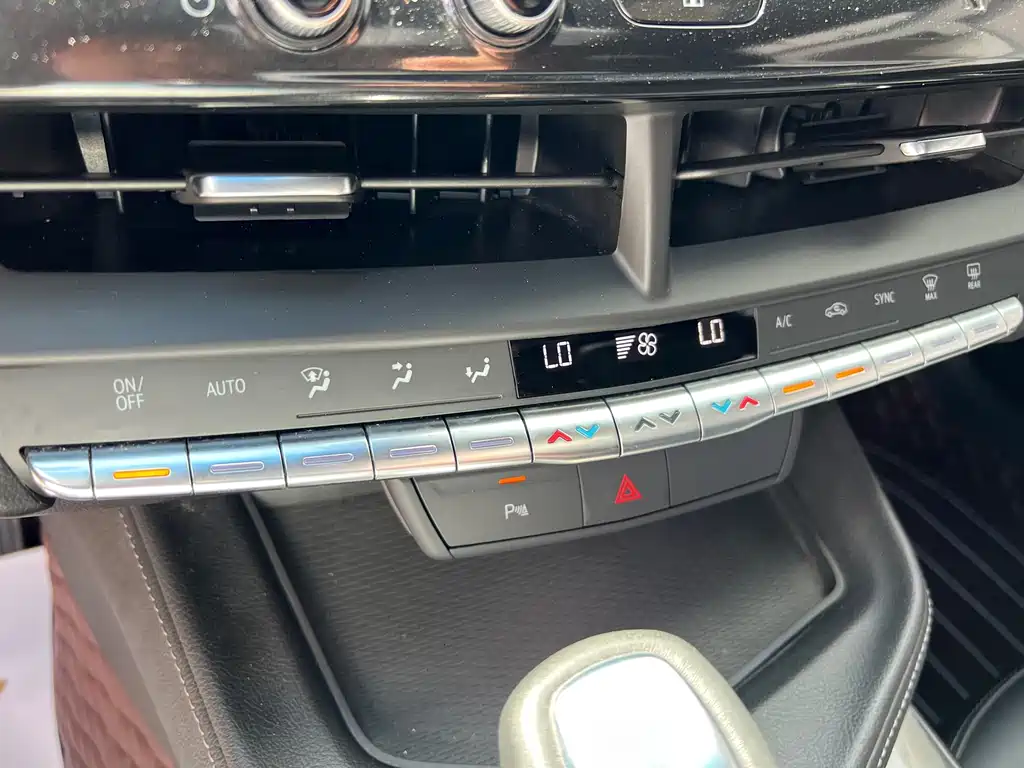 Cadillac CT4 — миниатюра 14