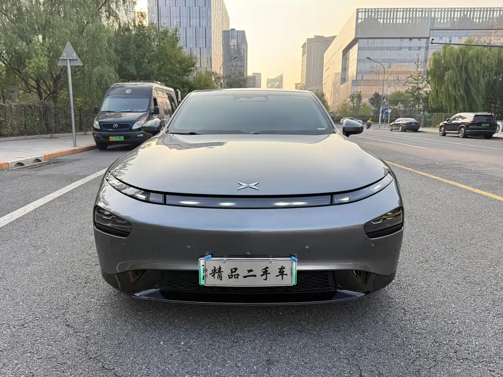 XPeng P7 — миниатюра 2