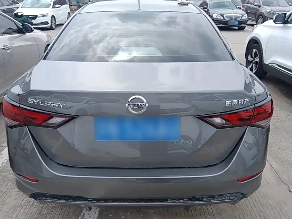Nissan Sylphy — миниатюра 6