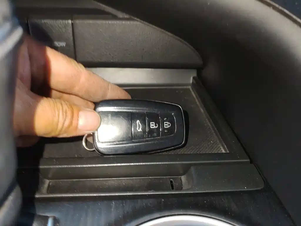Toyota Camry — миниатюра 9