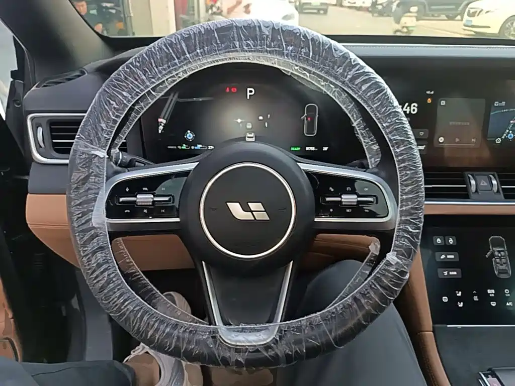 Li Auto Li ONE — миниатюра 11