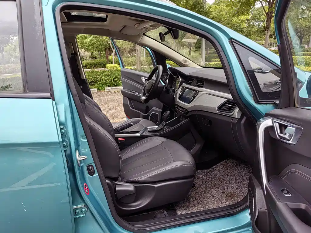 GEELY AUTOMOBILE VISION X3