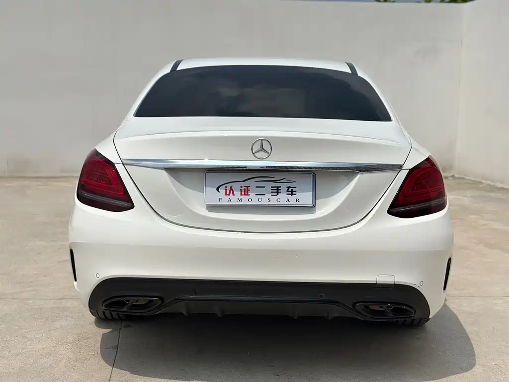 Mercedes-Benz C-Class — миниатюра 17