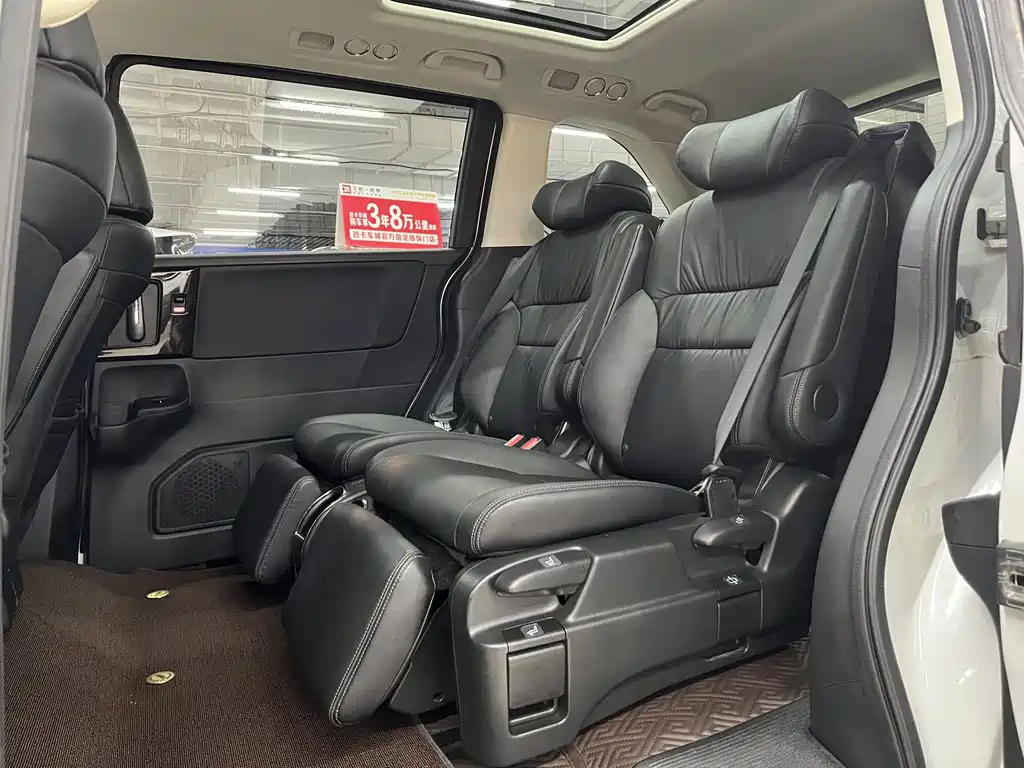 Honda Odyssey — миниатюра 6
