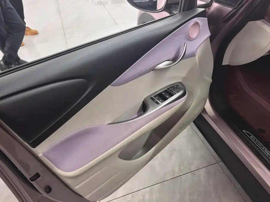 BYD Dolphin — миниатюра 7