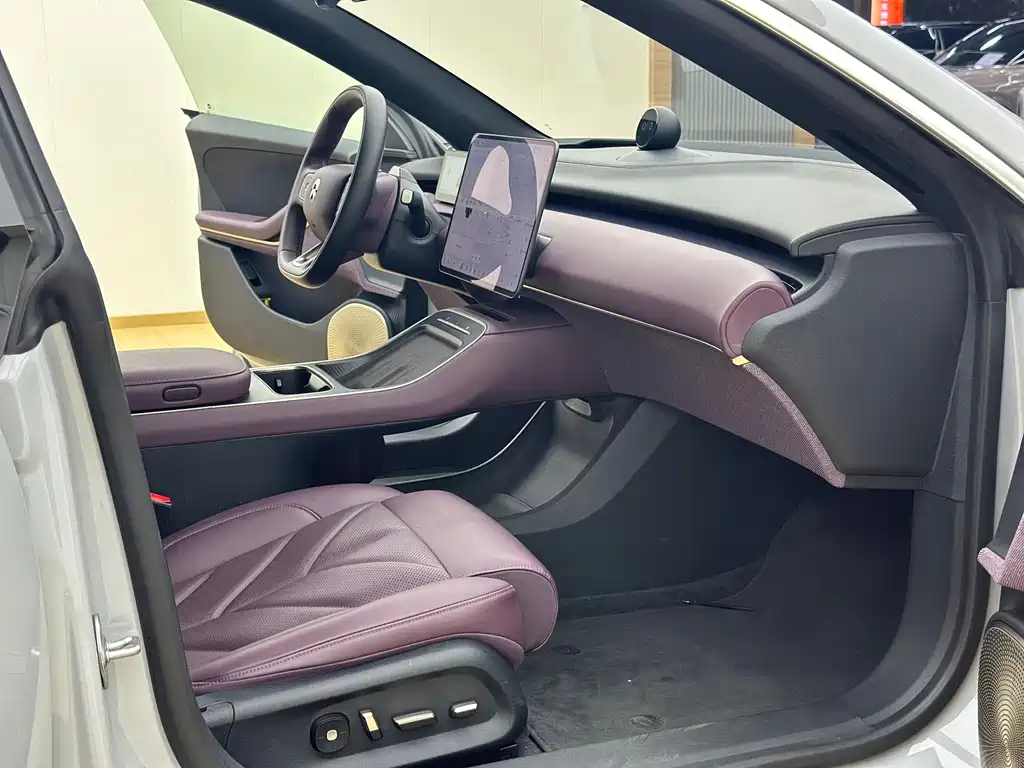 NIO ET5T — миниатюра 9