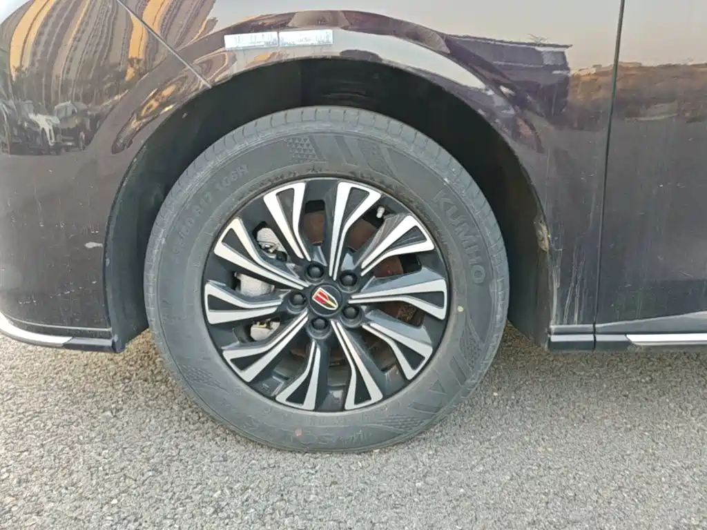 Hongqi Hongqi HQ9 PHEV — миниатюра 23