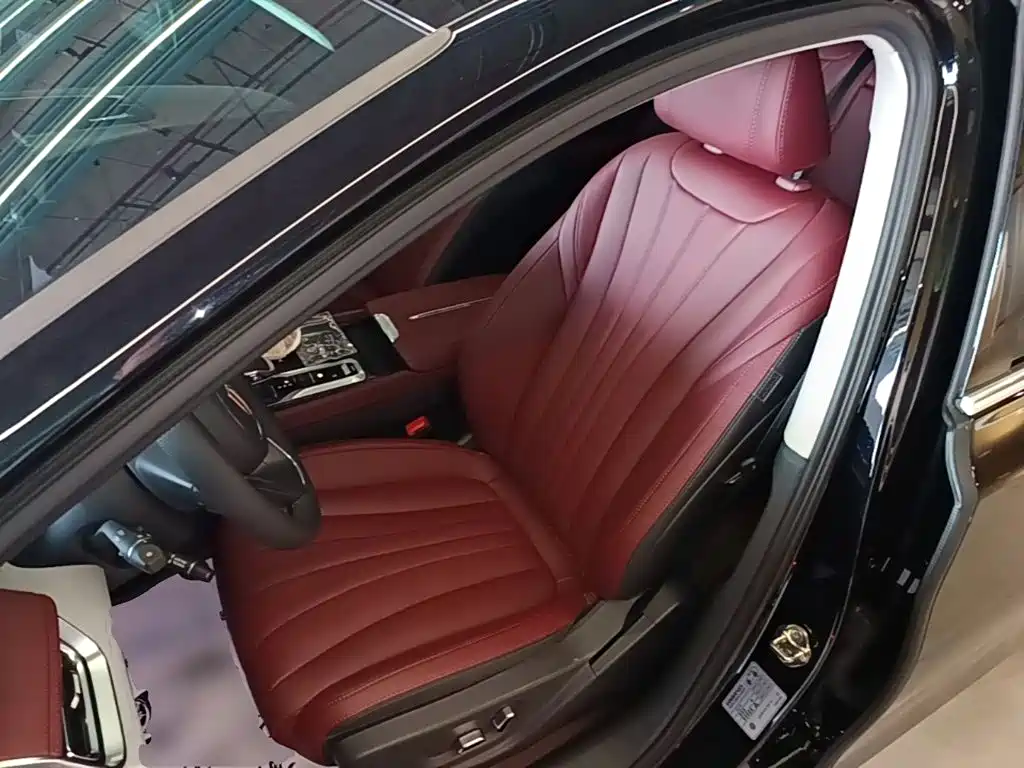 Hongqi Hongqi H5 PHEV — миниатюра 15
