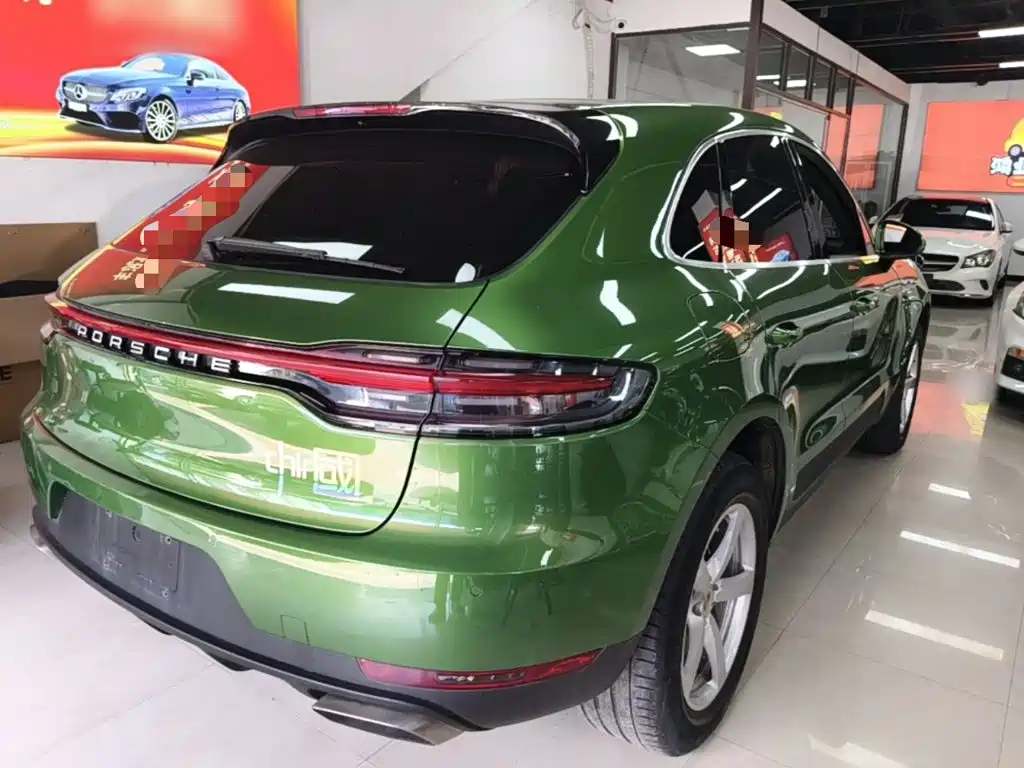 Porsche Macan — миниатюра 7