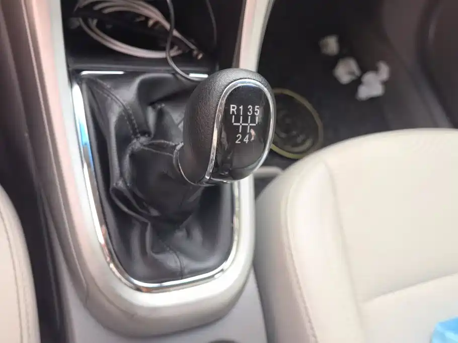 Buick Excelle — миниатюра 16