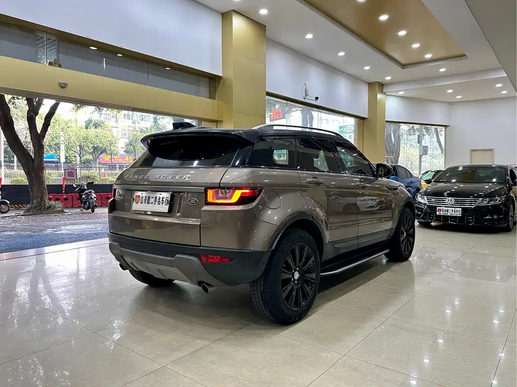 LAND ROVER RANGE ROVER AURORA