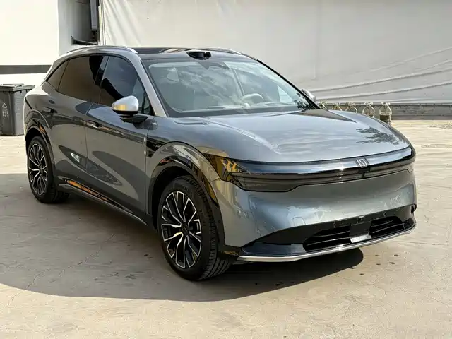 Zeekr 7X 2025