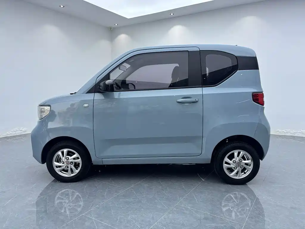 Wuling MINIEV — миниатюра 14