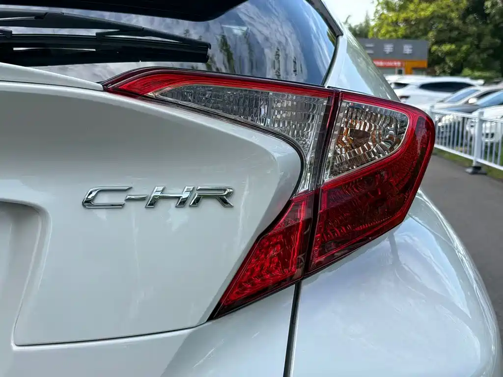 Toyota C-HR — миниатюра 20