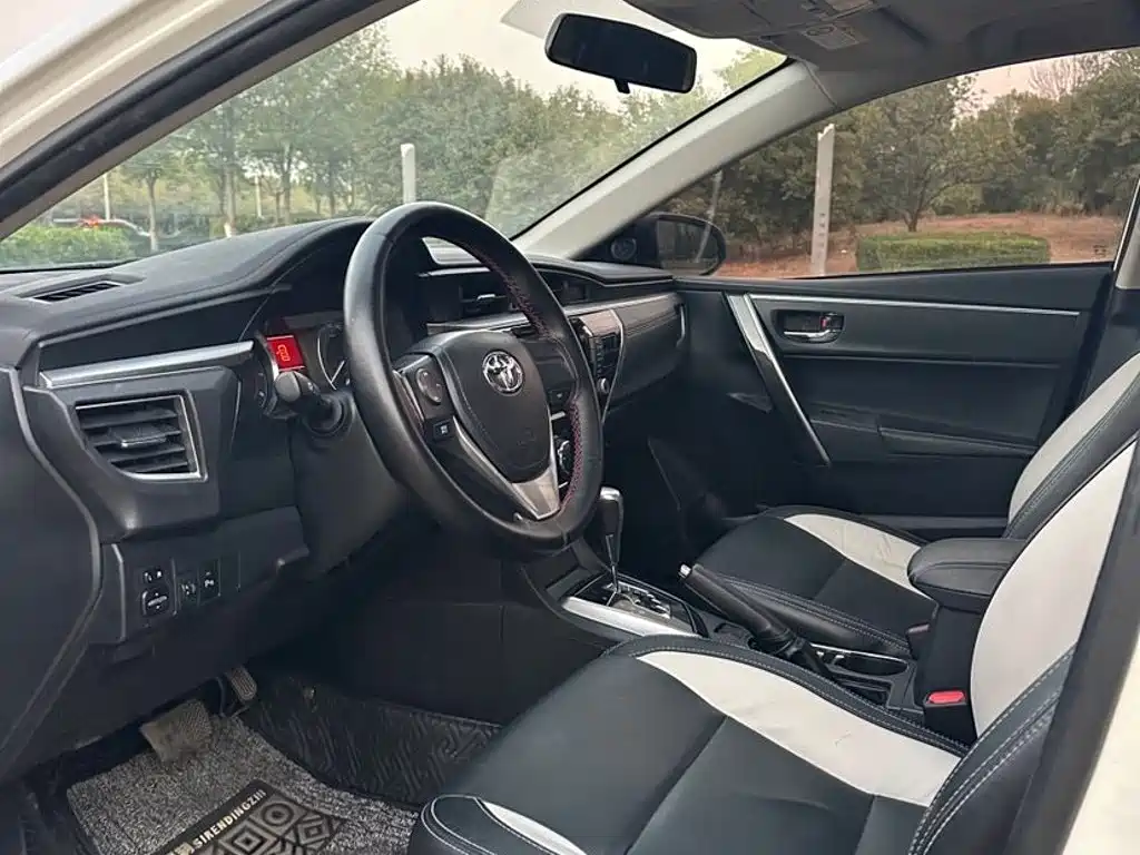 Toyota Corolla — миниатюра 8