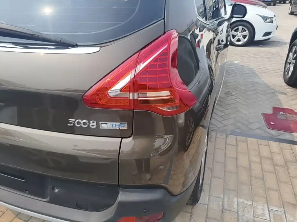 Peugeot 3008 — миниатюра 8
