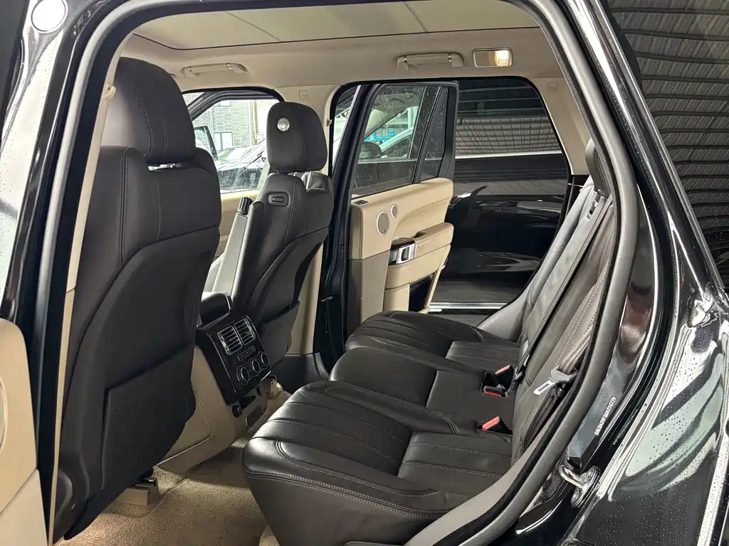 Land Rover Range Rover — миниатюра 11
