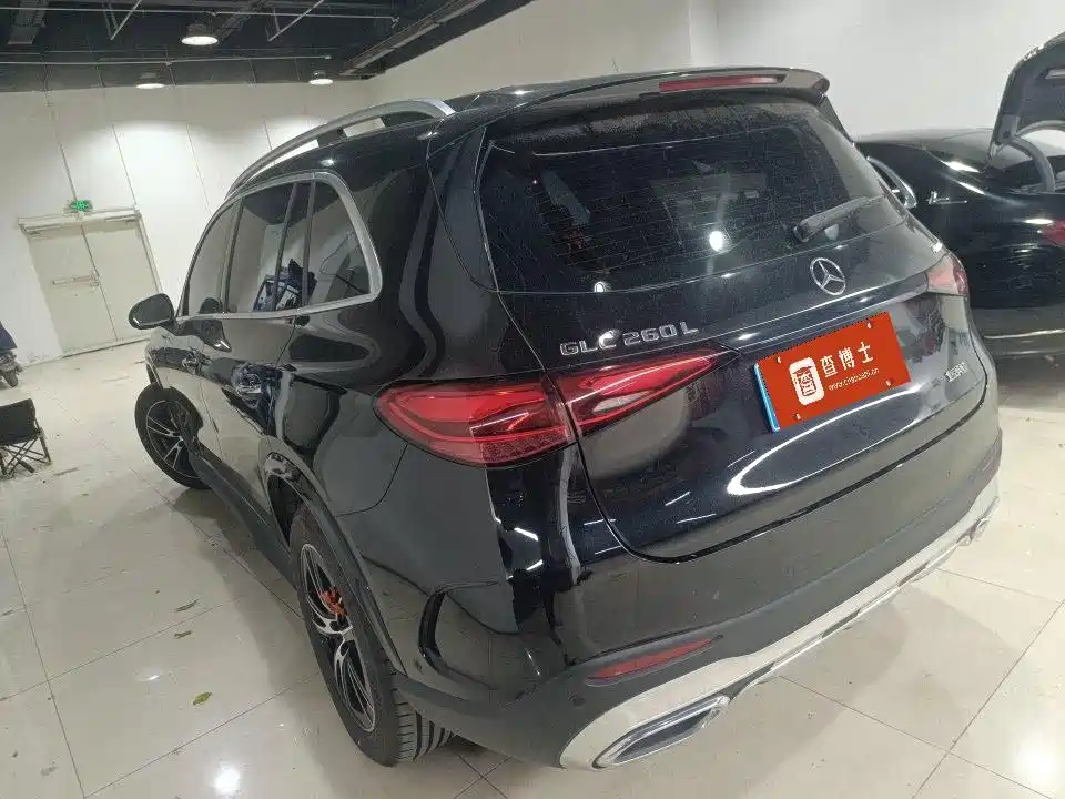 Mercedes-Benz GLC — миниатюра 8