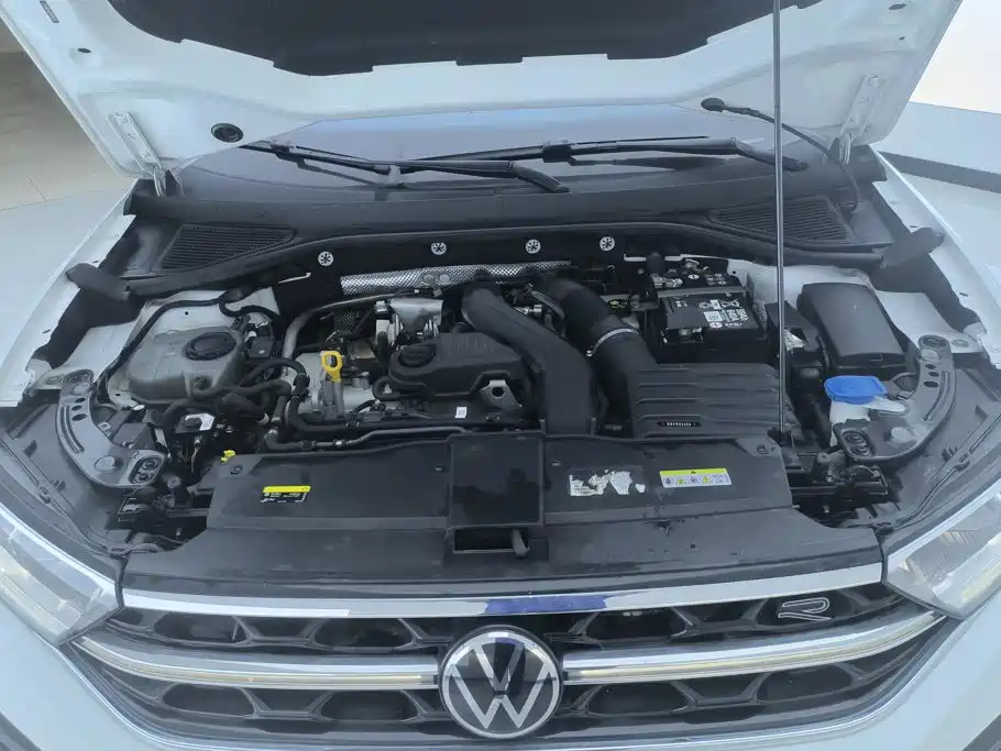 Volkswagen T-Roc — миниатюра 10