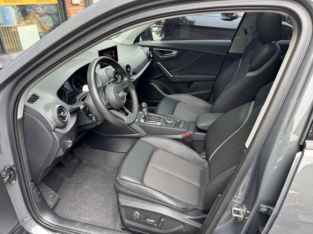Audi Q2L — миниатюра 8
