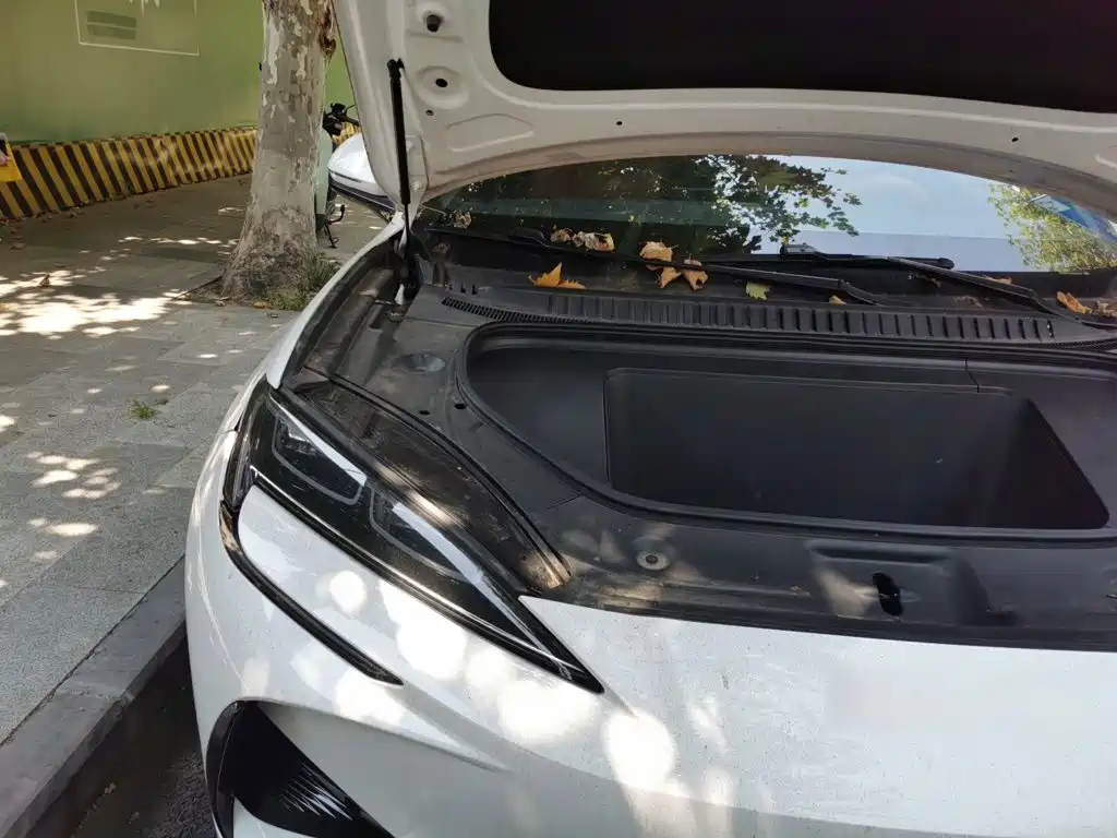 BYD Sealion 07 EV — миниатюра 21