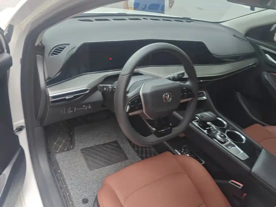 Changan Eado — миниатюра 12