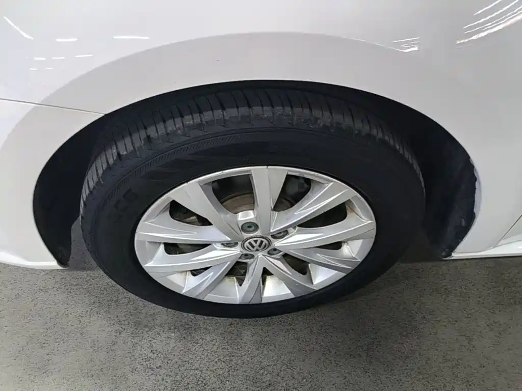 Volkswagen Lavida — миниатюра 23