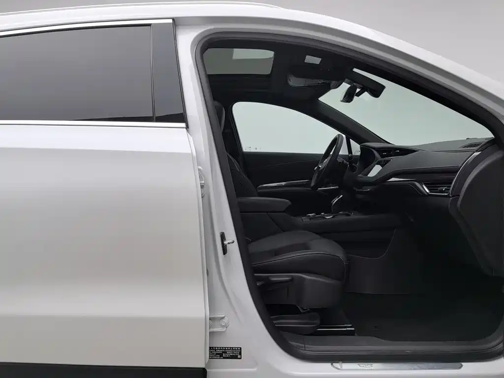 Cadillac XT4 — миниатюра 23