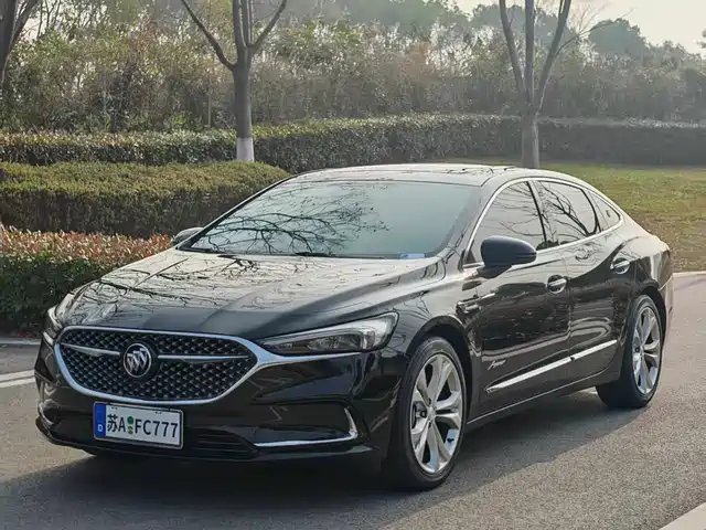 BUICK LACROSSE