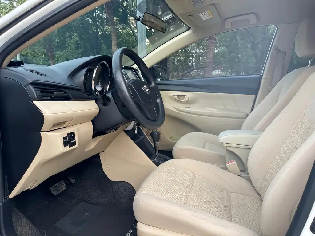 Toyota Vios — миниатюра 4