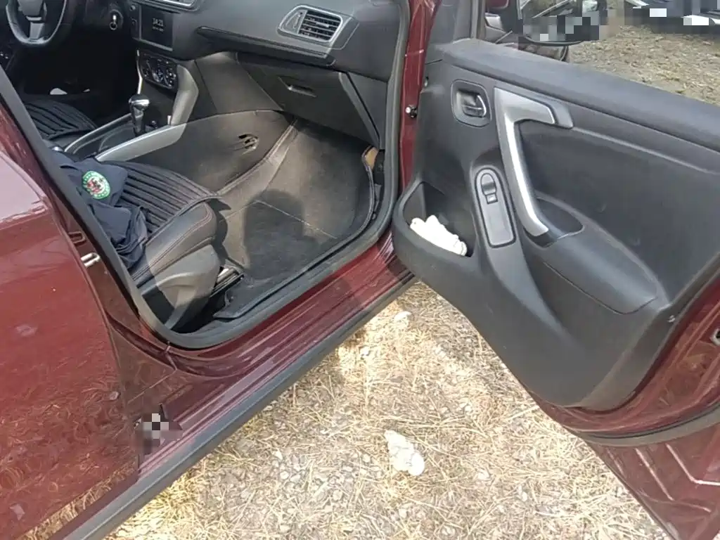 Citroen C3-XR — миниатюра 9