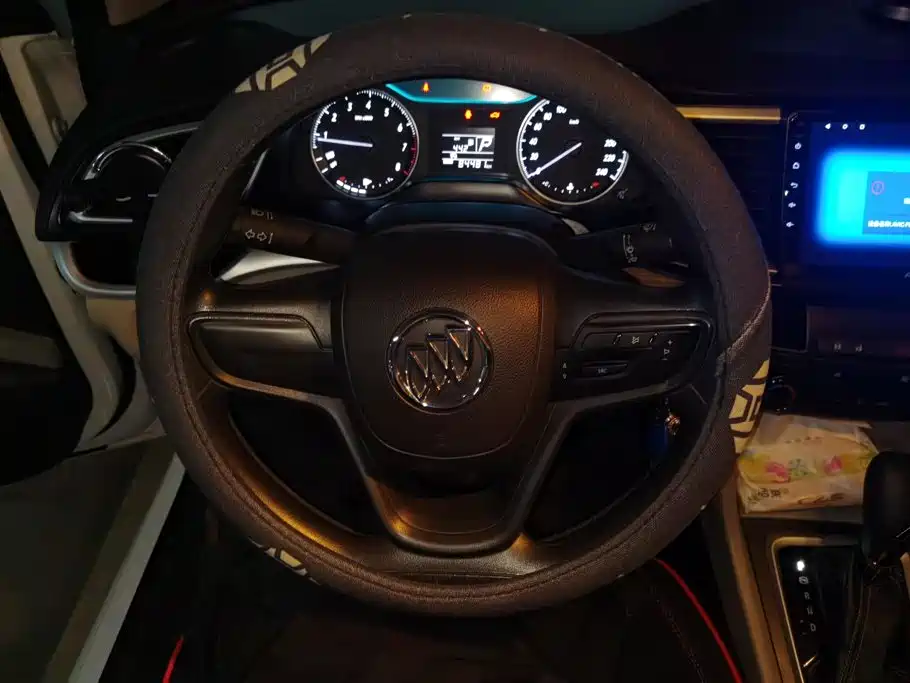 Buick Excelle — миниатюра 15