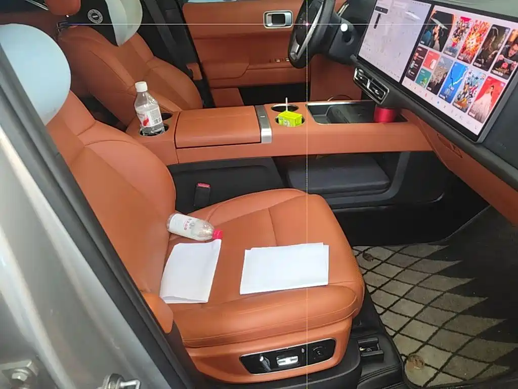 Li Auto Li L8 — миниатюра 25
