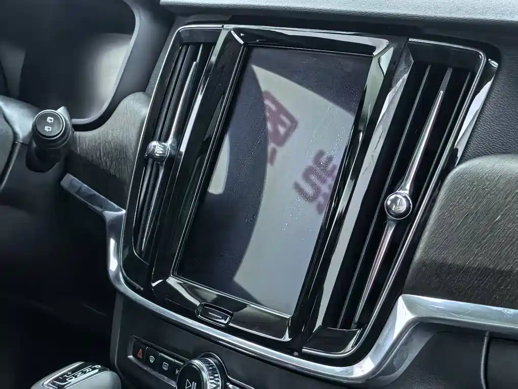 Volvo V90 — миниатюра 5