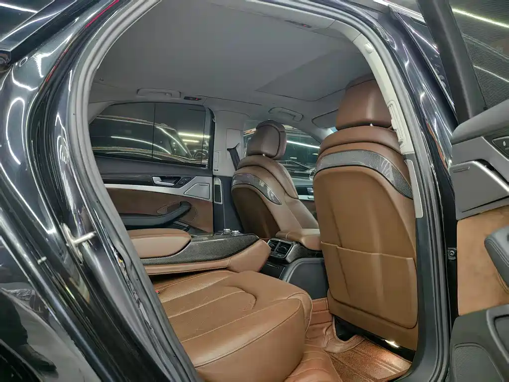Audi S8 2014 S8 4.0TFSI quattro