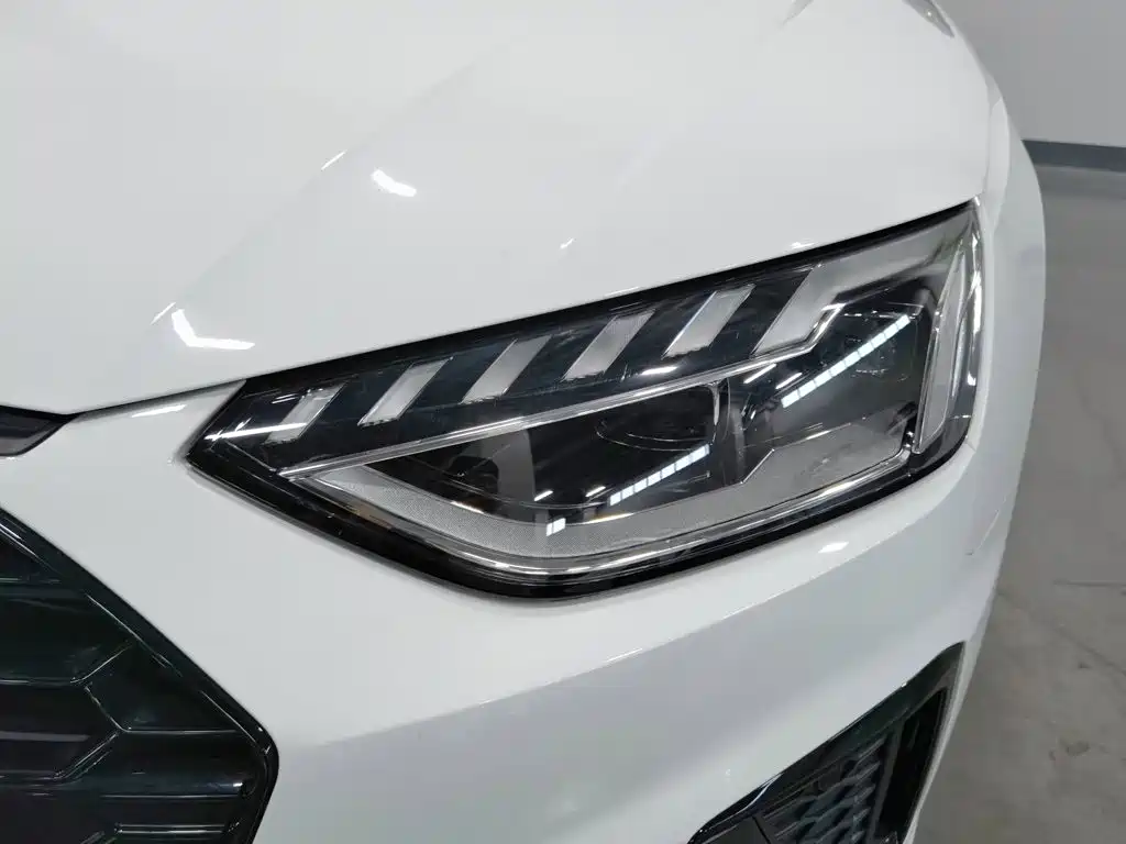 Audi A4L — миниатюра 7