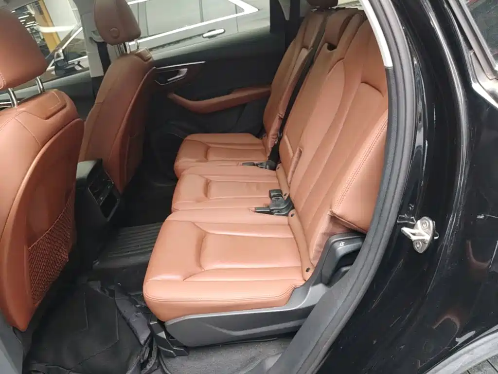 Audi Q7 — миниатюра 17