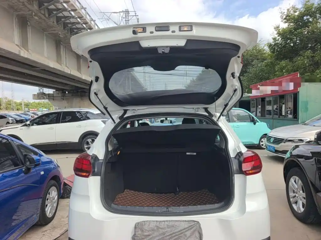 Citroen C3-XR — миниатюра 19