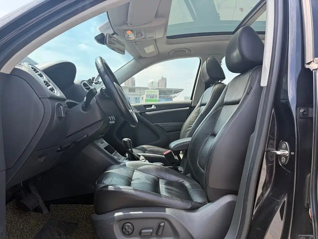 Volkswagen Tiguan — миниатюра 8