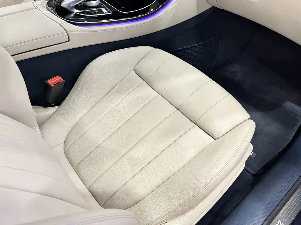 Mercedes-Benz E-Class (Import) — миниатюра 15