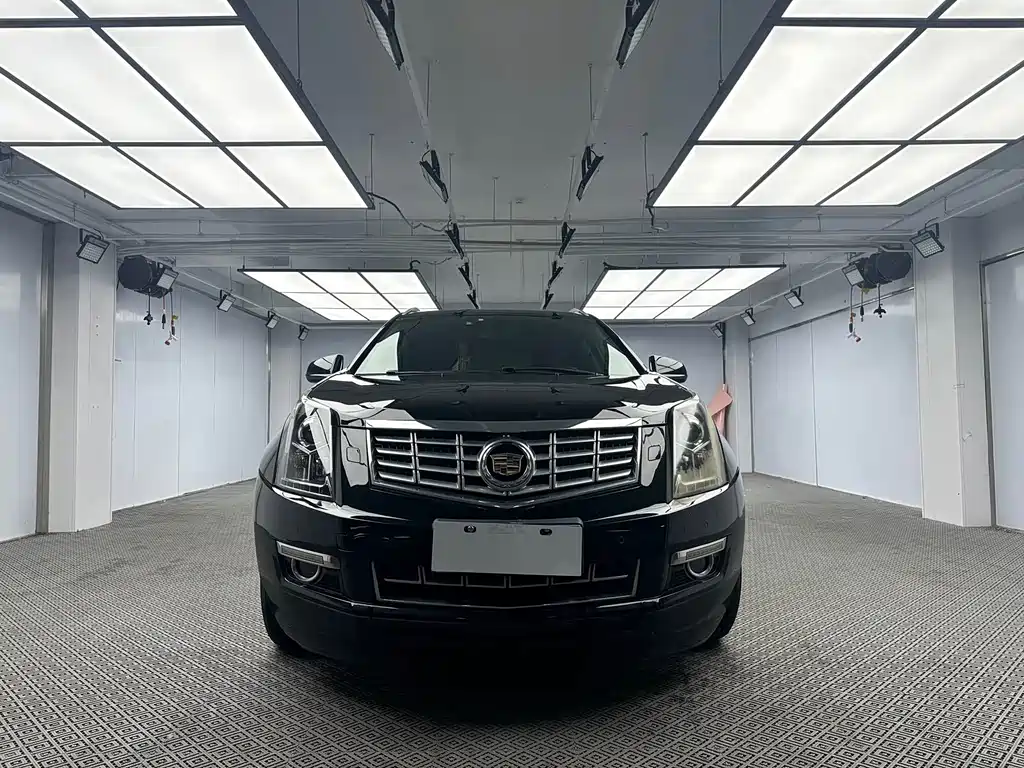 Cadillac SRX — миниатюра 2