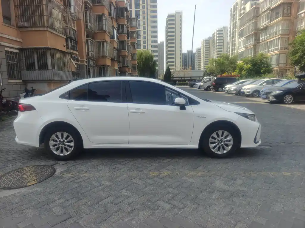 Toyota Corolla — миниатюра 15