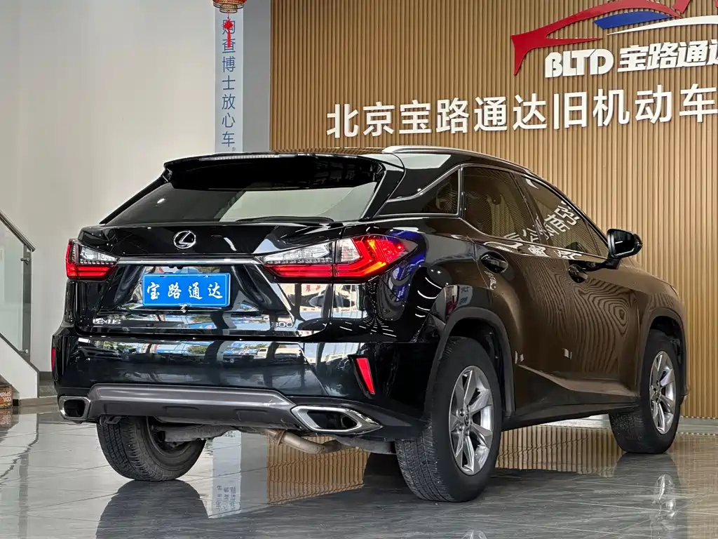 Lexus RX — миниатюра 6