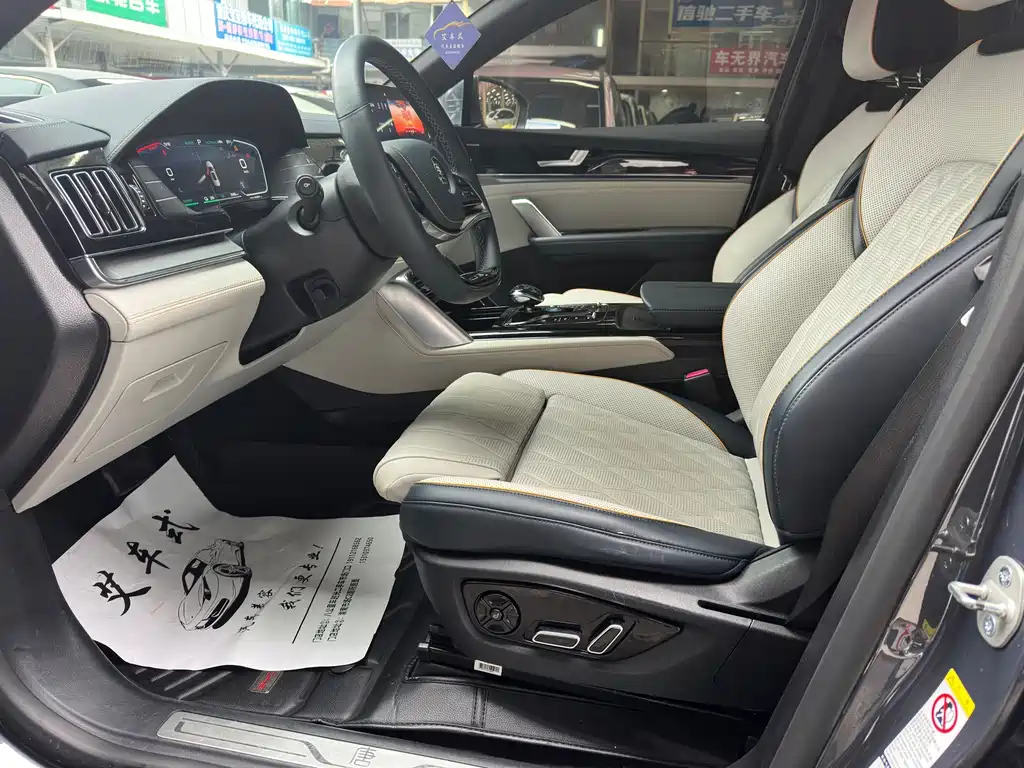BYD Tang New Energy — миниатюра 7