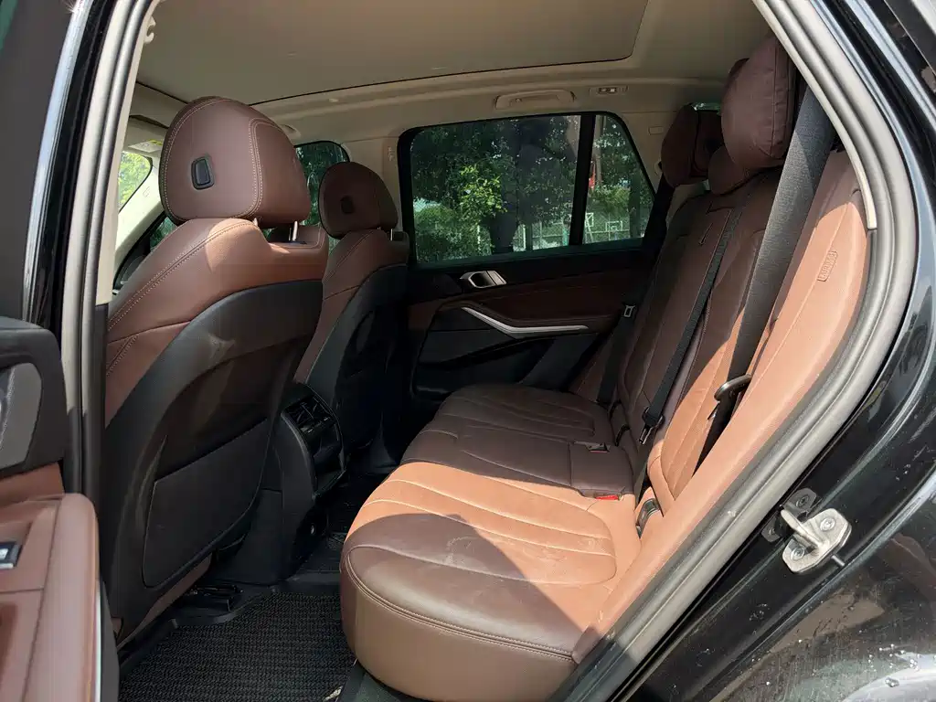 BMW X5 (Import) — миниатюра 16