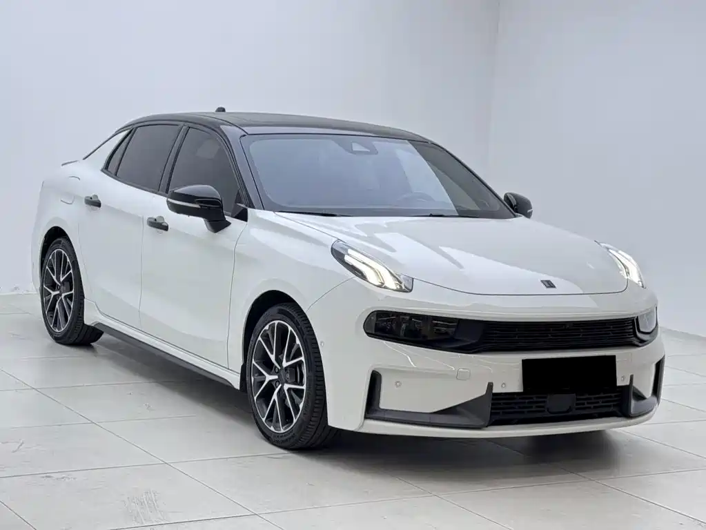 Lynk & Co 03 — миниатюра 3