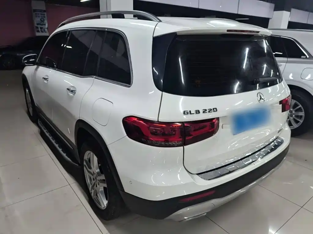 Mercedes-Benz GLB — миниатюра 5