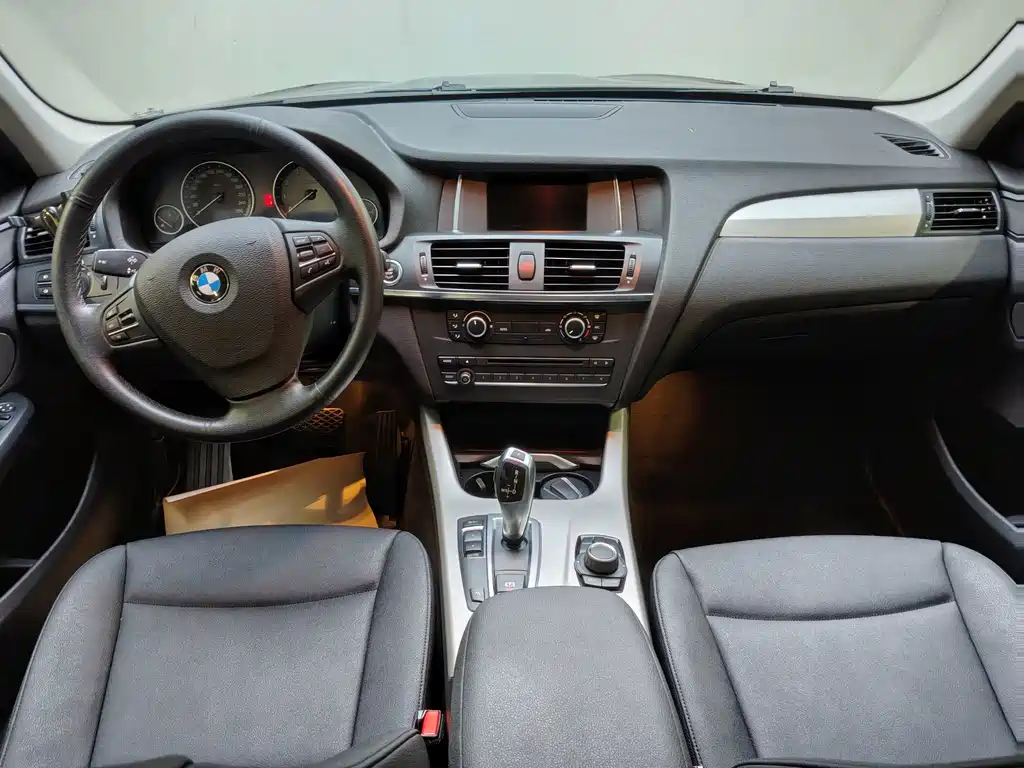 BMW X3 (Import) — миниатюра 5