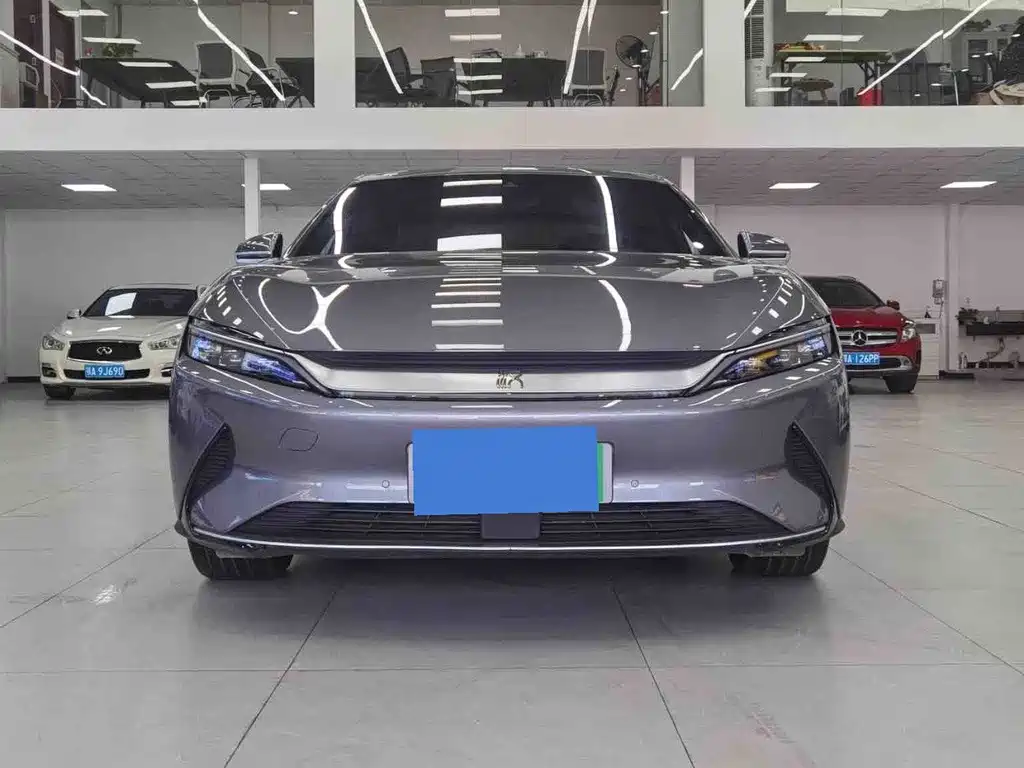 BYD Han — миниатюра 2